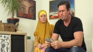 Foxy A Woman In A Hijab Cheated On Her Husband sleeping xxx videos